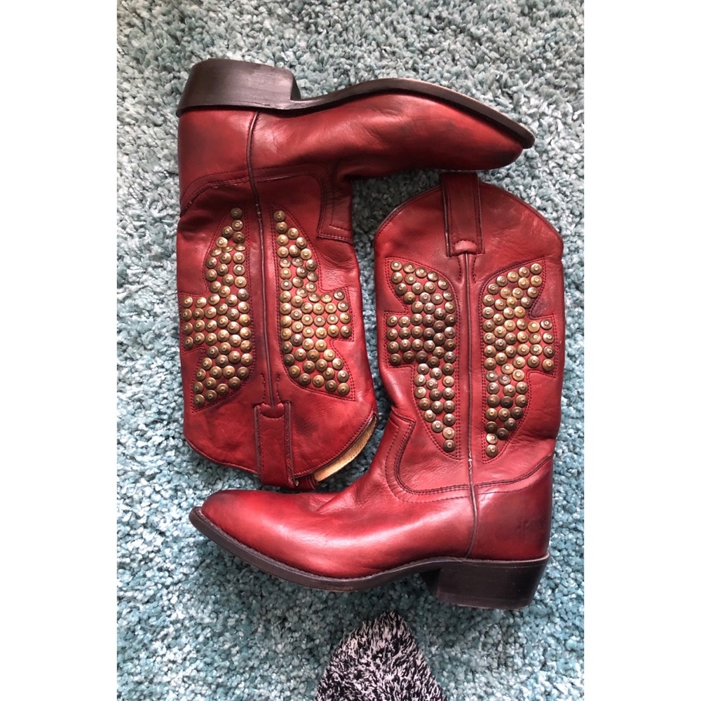 Frye Billy hammered Stud burn red leather boots